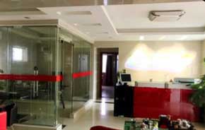 高白度，白板紙讓文字與圖案躍然紙上